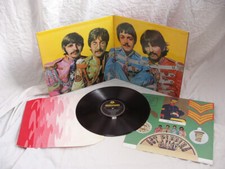 BEATLES Sgt PEPPER 1st UK PRESS MONO RED/WHITE INNER SLEEVE, CUTOUTS, NICE VINYL