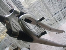 28" FEDERGABEL SR SUNTOUR T950 MAGNESIUM, einstellbar.