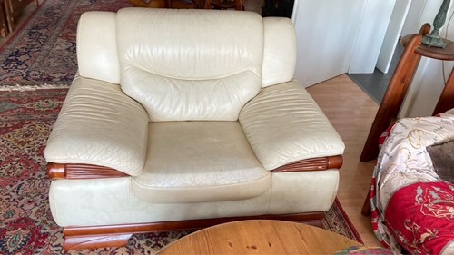 Ledercouch und sessel - , in