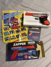 Nintendo NES Zapper Original mit Karton Anleitung Und Werbeplakat