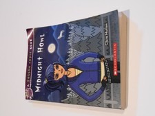 Midnight Howl (Poison Apple), Hutton, Clare