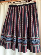 Dirndl Rock - Original Tiroler Design - ungefähr Größe 42/44