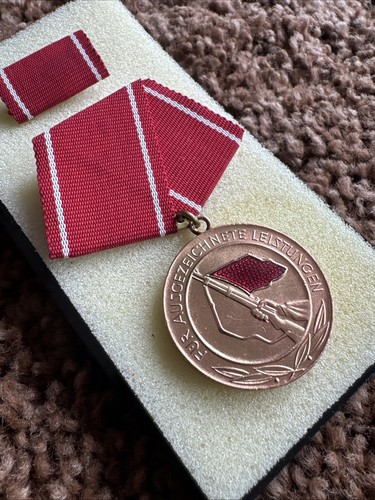 Ddr orden medaille armee - ddr,