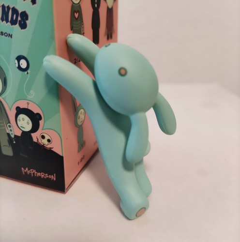 Tara mcpherson kidrobot - /,
