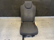 77798 Sitzbank 2. Reihe Stoff