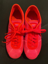 Original Nike Sport/Laufschuhe Größe EU 37,5 tolle leuchtende Farbe gute Sohle !