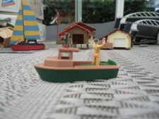 Kibri aus 39160, kleines Kajütboot mit Figur, H0