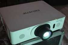 *Christie LWU421*Beamer