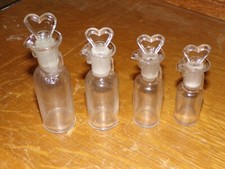 Konvolut 4 alte Flaschen mit