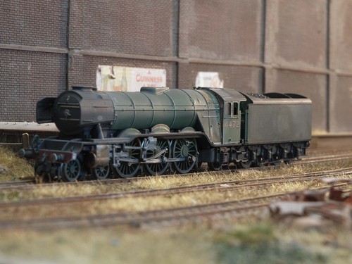 Spur lokomotive weathered - spur,