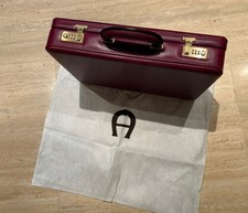 * Original ETIENNE AIGNER