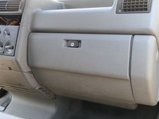 VW T4 Handschuhfach Handschuhfachdeckel Deckel Klappe 701857095 159070