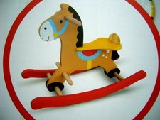 Schaukelpferd aus Holz +neu