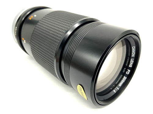 Canon lens 200mm 4 - lens, fd