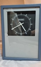 Benzing Hauptuhr QHS 3052 für Wandmontage NU und Schaltuhr