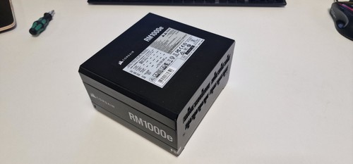 Corsair rm1000e 1000w - 1000w, netzteil