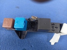 Relais Renault Master Twingo Clio Laguna Movano 7700811853 7700810929 7700638976