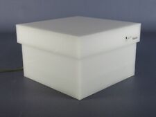 Besonder Tischleuchte Box