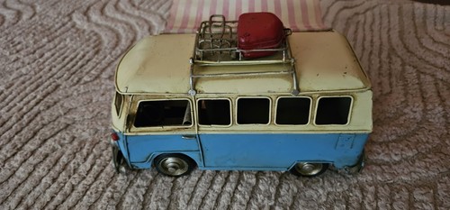Modell bus aus blech - bus,