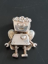 Limited Edition - Pandora Charm - Bella Bot mit Flügeln und Blumenkrone