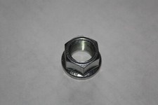 Radmuttern Flachbandmutter M20x1,5 / SW 27 / Traktor / Anhänger / LKW / verzinkt