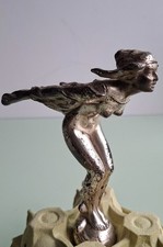 Art Deco Auto Oldtimer Kühlerfigur mascot CAPED NYMPH Bronze Skulptur versilbert