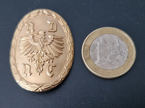 Große adac plakette mit - große, altem