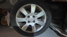 Opel Alufelgen 15 Zoll 4x100 + Sommerreifen 185/60 R15 – Meriva, Corsa, Astra