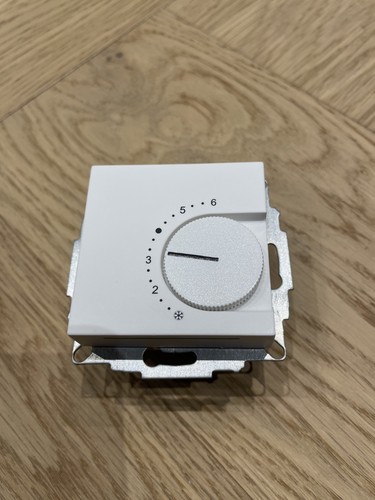 Gira raumthermostat rtr 230 - gira,