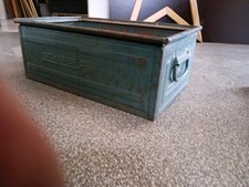 Schäfer Boxen Metall, Industrielook