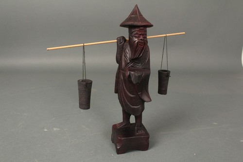 Wasserträger figur holz - wasserträger,