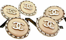 5 VINTAGE CHANEL KNÖPFE CREME