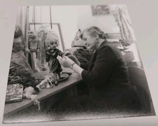 Original Pressefoto Augsburger Puppenkiste Rose Oehmichen Dreigroschenoper