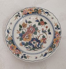 Wunderschöner bunter Delfter