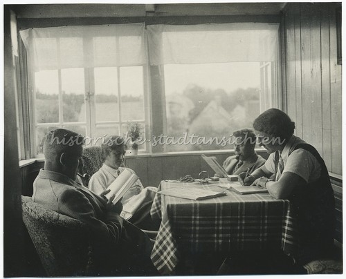 Dieveno dziwnów 1932 männer - dieveno,
