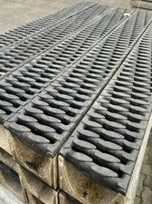 Anrin Self 100 Entwässerungsrinne 7,5 m Polymerbeton mit Kunststoffgitter B125