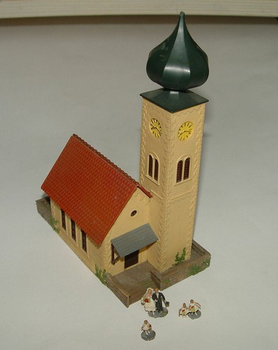 Faller kirche mit zwiebelturm - kirche,