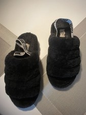 UGGS Pantoffeln 39
