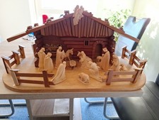 Jesus Krippe mit 15teiligen Figuren