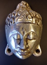 Buddha-Kopf aus Holz geschnitzt silberfarben