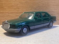 1:87 H0 herpa, Mercedes 500 SE W 126 Limousine, grün