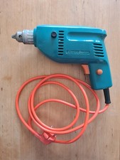 Schlagbohrmaschine Black &