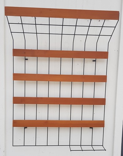 Mid century string style - mid,