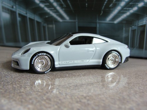 Porsche 911 carrera - 911,