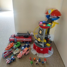 RIESIGES PAW PATROL TOWER