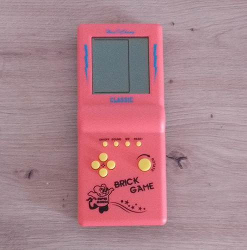 Classic brick game - classic,
