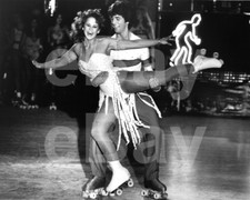 Roller Boogie (1979) Linda