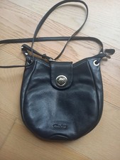 schöne schwarze Lederhandtasche "Funbag"