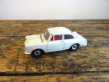 Dinky VW 1500 - 144 vintage