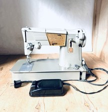 Singer 328K Nähmaschine (ungeprüft) (#N11)